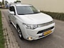 Mitsubishi Outlander 2.0 PHEV instyle / AUTOMAAT / LEER / NAVI / SCHUIFDAK