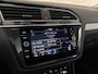 Volkswagen Tiguan 1.4 TSI eHybrid Life I Elek. Trekhaak I Panoramadak I Elek. Trekhaak I Adaptive Cruise I Stoel- en Stuurverwarming I Elek. Achterklep I