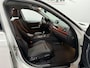 BMW 3-Serie Touring 320i Executive - Automaat - Navi / PDC / Bluetooth