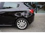 Alfa Romeo Giulietta 1.4 T Distinctive / NL - AUTO / DEALER ONDERHOUDEN / SPORTLEDER
