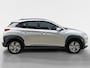 Hyundai Kona Electric EV Comfort 64 kWh 204PK | Warmtepomp | Adaptive cruise control | Apple Carplay & Android Auto | Achteruitrijcamera | Parkeersensoren achter | Keyless entry | DAB radio |