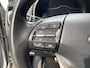 Hyundai Kona Electric EV Comfort 64 kWh 204PK | Warmtepomp | Adaptive cruise control | Apple Carplay & Android Auto | Achteruitrijcamera | Parkeersensoren achter | Keyless entry | DAB radio |