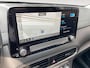 Hyundai Kona Electric EV Comfort 64 kWh 204PK | Warmtepomp | Adaptive cruise control | Apple Carplay & Android Auto | Achteruitrijcamera | Parkeersensoren achter | Keyless entry | DAB radio |