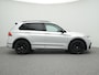Volkswagen Tiguan R-line 2.0 TSI 190 PK 4Motion Automaat | Panoramisch-schuifkanteldak | Dynamic Chassis Control | Trekhaak | Stoel & Stuurverwarming | Achteruitrijcamera |