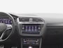 Volkswagen Tiguan R-line 2.0 TSI 190 PK 4Motion Automaat | Panoramisch-schuifkanteldak | Dynamic Chassis Control | Trekhaak | Stoel & Stuurverwarming | Achteruitrijcamera |