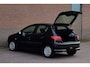 Peugeot 206 1.4 Air-line 2, Origineel NL, APK t/m 10-27, Airco, Radio/CD.