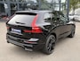 Volvo XC60 2.0 T8 Plug-in hybrid AWD Plus Black Edition VAN €52.900,- VOOR €49.877,- |  HARMAN KARDON| 360 CAMERA| PANO| MEMORY STOELEN| ACHTERBANK VERWARMD|