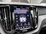 Volvo XC60 2.0 T8 Plug-in hybrid AWD Plus Black Edition VAN €52.900,- VOOR €49.877,- |  HARMAN KARDON| 360 CAMERA| PANO| MEMORY STOELEN| ACHTERBANK VERWARMD|
