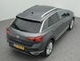 Volkswagen T-Roc 1.5 TSI Sport 150 PK DSG Automaat | Stoelverwarming | Adaptieve Cruise | Achteruitrijcamera | Trekhaak |