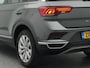 Volkswagen T-Roc 1.5 TSI Sport 150 PK DSG Automaat | Stoelverwarming | Adaptieve Cruise | Achteruitrijcamera | Trekhaak |