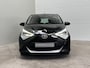 Toyota Aygo 1.0 VVT-i x-play / Airco / Navigatie / Camera / NL Auto / All Season banden