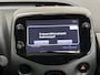 Toyota Aygo 1.0 VVT-i x-play / Airco / Navigatie / Camera / NL Auto / All Season banden
