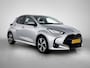 Toyota Yaris 1.5 Hybrid 115 Dynamic | Parkeersensoren V+A | Blindspot | Stuur-Stoelverwarming |