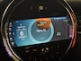 MINI Cooper 5-Deurs 1.5 Camden Edition Automaat | Climate control | Cruise control | Navigatie | Parkeersensoren | App Connect | LED | DAB | 16"LMV