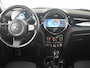 MINI Cooper 5-Deurs 1.5 Camden Edition Automaat | Climate control | Cruise control | Navigatie | Parkeersensoren | App Connect | LED | DAB | 16"LMV