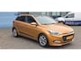 Hyundai i20 1.0 T-GDI Clima Cruise Panorama Carplay® Zeer lux!