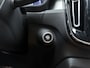 Volvo XC40 T5 Recharge Business Pro / Stoel-Stuur verwarming / Trekhaak / Navi / Bluetooth / Pdc camera / Adaptieve cruise / Blis.