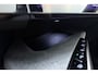 Peugeot E-3008 Allure 210 73 kWh DEMO | 525km WTLP | Stoelverwarming | 360 Vision & Drive Assist Pack | Navigatie | Keyless Entry & Start