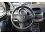 Toyota Aygo 1.0-12V 5 Deurs Airco Stuur verstelbaar Radio/CD Bestuurdersairbag