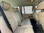 Land Rover Range Rover 4.4 V8 Vogue | LPG-G3 | Youngtimer | CarPlay | Schuifdak | Leder | 22"