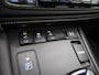 Toyota Auris Touring Sports 1.8 Hybrid Lease pro | Wordt Verwacht | Panoramadak | Achteruitrijcamera | Parkeersensoren | Stoelverwarming | Climate Control |