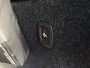 Volvo XC40 2.0 B4 Plus Dark | Harman Kardon | Stoel + Stuur Verwarming | Trekhaak | Camera | Keyless Start / Entry |