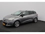 Renault Clio Estate 1.5 dCi ECO Night&Day/ D-Riem verv: 137.000 KM!/ Trekhaak/ 16'' LMV/ DAB+/ Navi/ Airco/ Cruise/ Elek. pakket/ Isofix/ Bluetooth/ Armsteun/ Multi. LEDER. Stuur/ Mistl./ PDC/ Extra getint glas.
