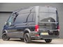 Volkswagen Crafter 35 2.0 TDI L3H3(L2H2) 3-ZITS, 177PK AUT. LED, ADAPT. CRUISE, STOELVERWARMING, STUURVERWARMING, VOORRUIT VERWARMING, STANDKACHEL, GEVEERDE ERGO ACTIVE STOEL