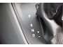 Volkswagen Crafter 35 2.0 TDI L3H3(L2H2) 3-ZITS, 177PK AUT. LED, ADAPT. CRUISE, STOELVERWARMING, STUURVERWARMING, VOORRUIT VERWARMING, STANDKACHEL, GEVEERDE ERGO ACTIVE STOEL