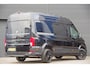 Volkswagen Crafter 35 2.0 TDI L3H3(L2H2) 3-ZITS, 177PK AUT. LED, ADAPT. CRUISE, STOELVERWARMING, STUURVERWARMING, VOORRUIT VERWARMING, STANDKACHEL, GEVEERDE ERGO ACTIVE STOEL