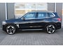BMW iX3 High Executive 80 kWh | 12 Mnd. Garantie & SOH 99,4%| Nette en zeer complete iX3 met historie