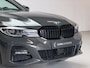 BMW 3-Serie Touring 330e xDrive High Executive M Sport - Dravit Grau - Laserlampen - M Stoelen - Head Up Dislplay - Harman Kardon