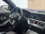 BMW 3-Serie Touring 330e xDrive High Executive M Sport - Dravit Grau - Laserlampen - M Stoelen - Head Up Dislplay - Harman Kardon