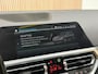 BMW 3-Serie Touring 330e xDrive High Executive M Sport - Dravit Grau - Laserlampen - M Stoelen - Head Up Dislplay - Harman Kardon