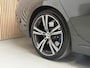 BMW 3-Serie Touring 330e xDrive High Executive M Sport - Dravit Grau - Laserlampen - M Stoelen - Head Up Dislplay - Harman Kardon