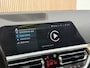 BMW 3-Serie Touring 330e xDrive High Executive M Sport - Dravit Grau - Laserlampen - M Stoelen - Head Up Dislplay - Harman Kardon
