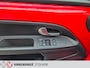 Volkswagen Up! 1.0. Nette Origineel Ned. Auto, Telefoon voorbereid. All seizoen banden.