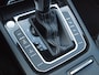 Volkswagen Arteon Shooting Brake 1.4 TSI eHybrid R-Line Business+ | Panoramadak | Trekhaak | Camera | Apple Carplay | Sfeerverlichting |