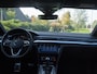 Volkswagen Arteon Shooting Brake 1.4 TSI eHybrid R-Line Business+ | Panoramadak | Trekhaak | Camera | Apple Carplay | Sfeerverlichting |