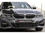 BMW 3-Serie Touring 320i M-Sport | NL auto | Camera | Stoelver.