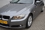 BMW 3-Serie 325I BUSINESS LINE  / SCHUIF/KANTELDAK / SPORTSTOELEN / NAVI / NL-AUTO /