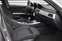 BMW 3-Serie 325I BUSINESS LINE  / SCHUIF/KANTELDAK / SPORTSTOELEN / NAVI / NL-AUTO /