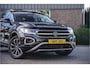 Volkswagen T-Roc 1.0 TSI Style, CAMERA, NAVI, LED, STOELVERWARMING