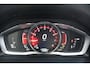 Volvo S60 2.0 T6 306pk R-Design - 19 inch - Sportstoelen - Camera - Trekhaak - Distributie vervangen - Stuur + Stoel verwarming