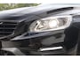 Volvo S60 2.0 T6 306pk R-Design - 19 inch - Sportstoelen - Camera - Trekhaak - Distributie vervangen - Stuur + Stoel verwarming