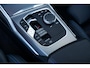 BMW 3-Serie Touring 330e xDrive M Pakket Panoramadak HUD Camera ACC Harman Kardon
