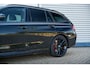 BMW 3-Serie Touring 330e xDrive M Pakket Panoramadak HUD Camera ACC Harman Kardon