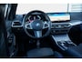 BMW 3-Serie Touring 330e xDrive M Pakket Panoramadak HUD Camera ACC Harman Kardon