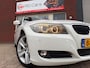 BMW 3-Serie Touring 320i Luxury Line / Navi / PDC / Leder / AUT / Stoelverw