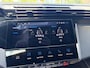 Peugeot e-308 GT 54 kWh Panoramdak I Alcantara Executive interieur I Trekhaak I 360° Vision & Drive Assist Plus Pack